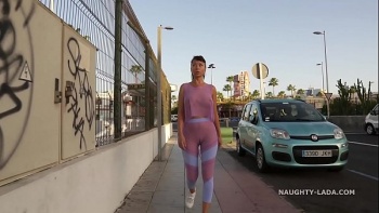 Порно залили сперму через воронку