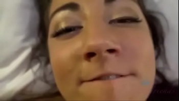 Ну как тут не восхититься и не позволить шаловливой девчонке немного вольностей