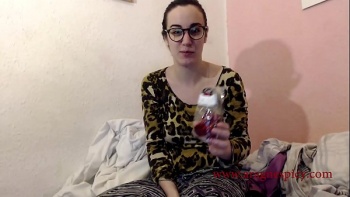 Избалованная дамочка любит пикантные удовольствия